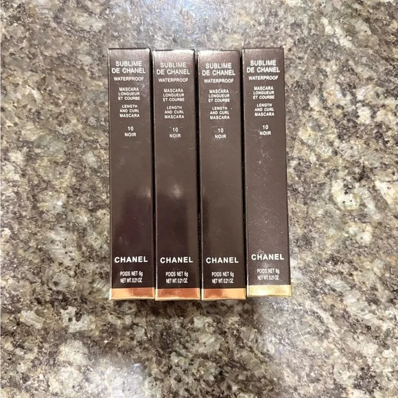 ‼️OPEN TO OFFERS ‼️CHANEL Sublime Waterproof Mascara in Black - Picture 1 of 3